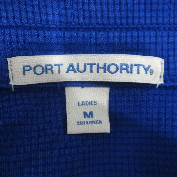 New TOPLESS in ARIZONA Applique V-Neck Polo Shirt Convertible Car M NWOT Blue - Picture 8 of 10